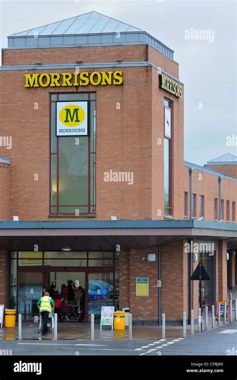 Morrisons food store in Cardonald, Glasgow Stock Photo - Alamy