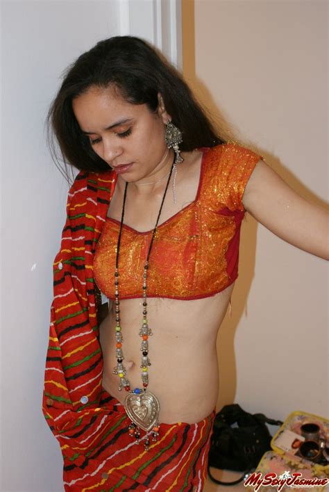 Amazing Looking Jasmine Mathur In Rajhastani Outfit Indian Porn Photos