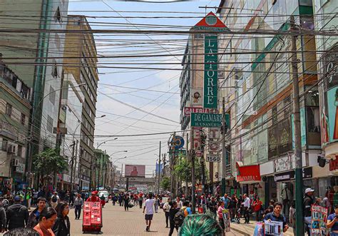 Lima Bizarre Tour in Gamarra (Witches Market) - Haku Tours