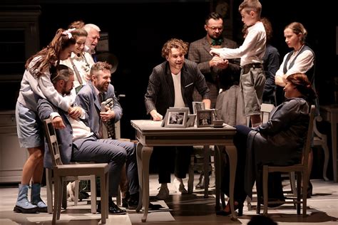 LIVADA - Teatrul Bulandra