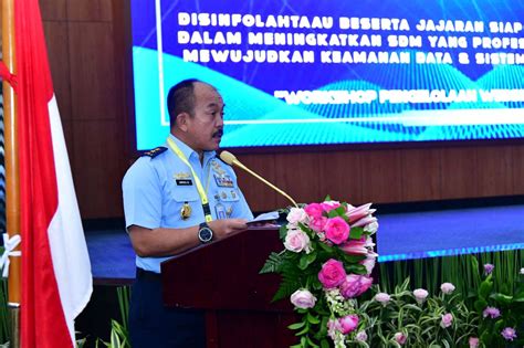 Askomlek Ksau Tegaskan Tiga Unsur Penopang Sistem Informasi Tni Au Yang