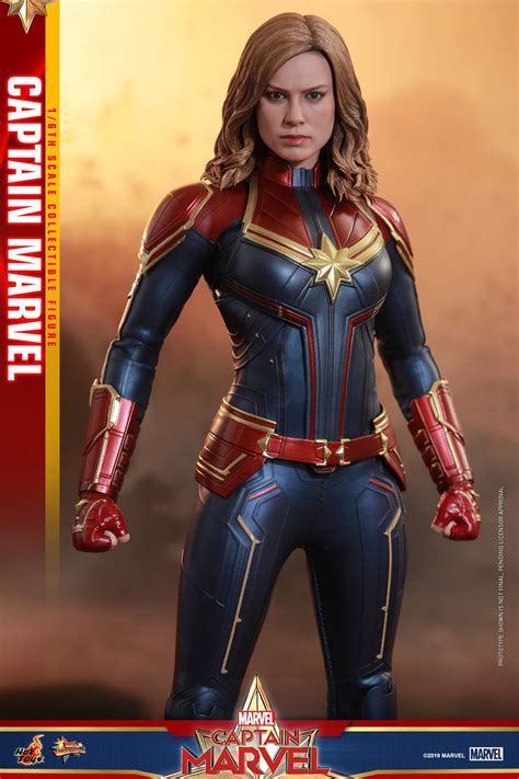 Hot Toys Unveils Their Awesome CAPTAIN MARVEL 1 6th Scale Action Figure GeekTyrant