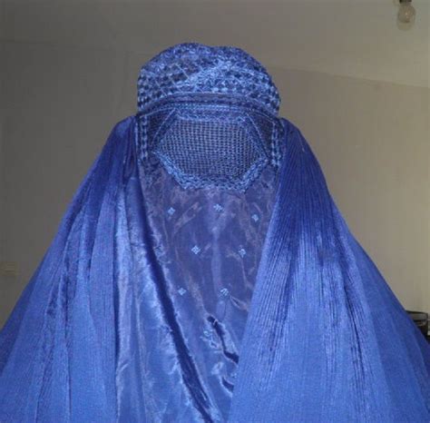 Pingl Sur Burqa Femme Musulmane Femme Musulman