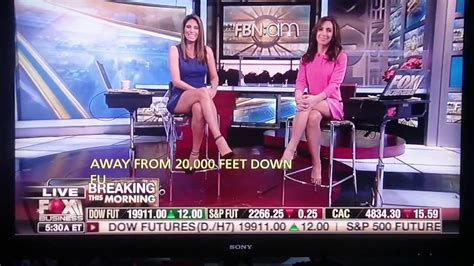 Nicole Petallides Legs in a Super Mirco Mini and Lauren Simenetti - YouTube