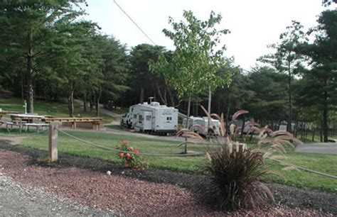 Hocking Hills KOA Holiday RV Campground In Logan OH