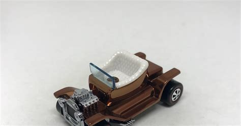 JULIAN S HOT WHEELS BLOG Hot Heap 2018 RLC Original 16 Display Set