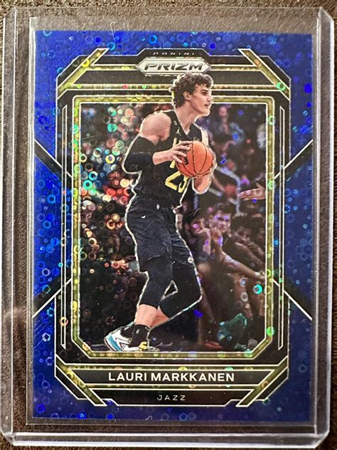 Panini Prizm Basketball Lauri Markkanen Blue Fast Break