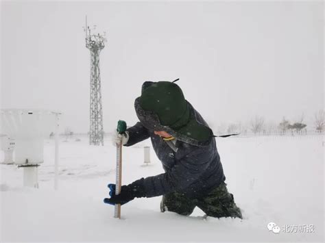 暴雪红色预警！停课！机场关闭！澎湃号·媒体澎湃新闻 The Paper