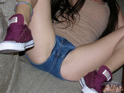 Legs Spread In Denim Jeans Or Shorts Page Freeones Forum The Free Sex Community