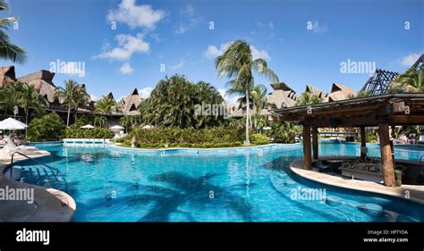 Vacation luxury resort hotel swimming pool Mexico. Beautiful vacation ...