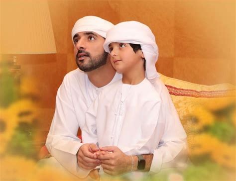 Hamdan Bin Mohammed Bin Rashid Al Maktoum Y Su Sobrino Rashid Bin