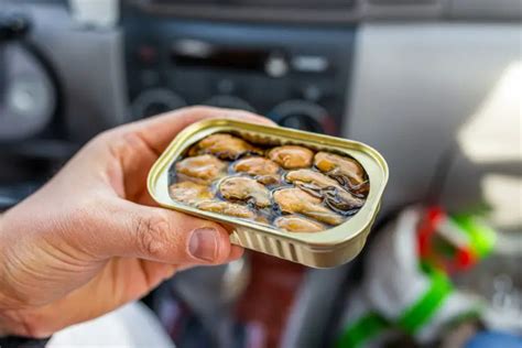 How To Eat Canned Oysters - Boss Oyster