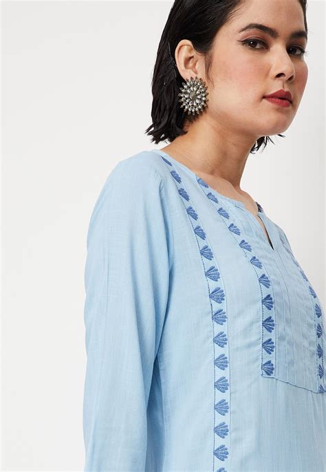 Buy Women Embroidered Notched Neck Straight Kurta Online At Just Rs