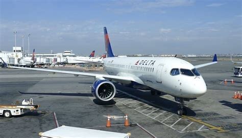 Flight Review: Delta A220 First Class