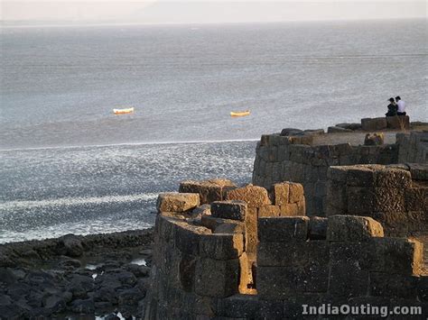 Stunning Alibag Beaches and Forts | Pictures & Information | India Travel