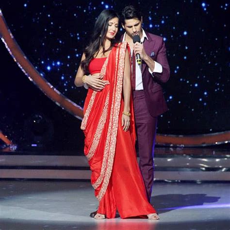 Sidharth Malhotra And Katrina Kaif Recreate Aashiqui 2 Moment And Its