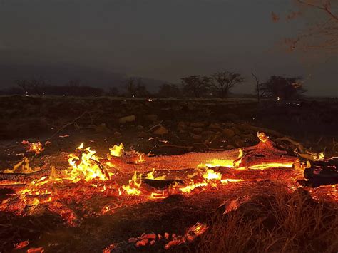 Wildfire devastates Hawaii’s historic Lahaina; dozens killed, mass ...