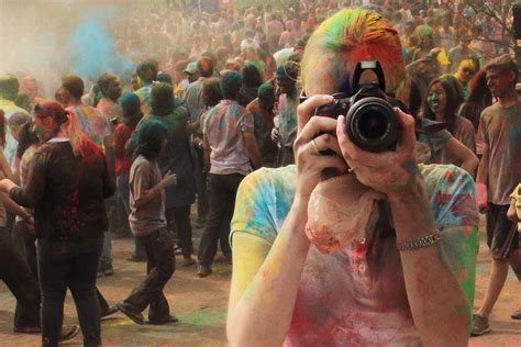 holi photographer  photographer clicking  holi fest pabak
