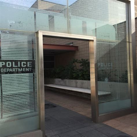 North Hollywood Police Station - 5 tips from 345 visitors