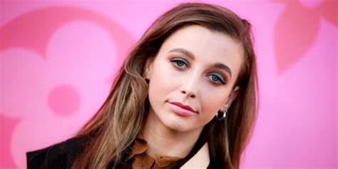 Emma Chamberlain Net Worth | Celebrity Net Worth