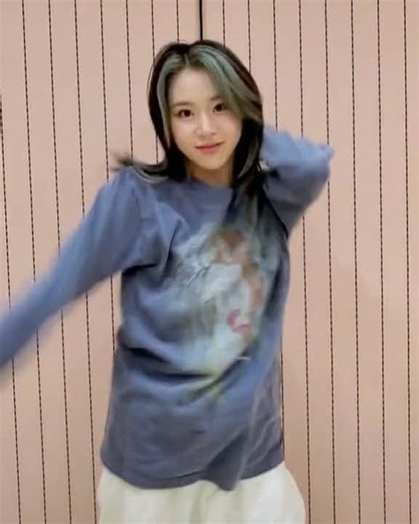 Twiceさんのインスタグラム動画 Twiceinstagram「twice Tiktok Update More And More