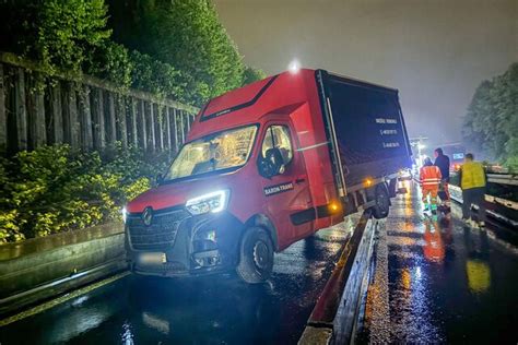 Kreis Recklinghausen Stundenlange Sperrung Nach Kuriosem Unfall Auf A 43