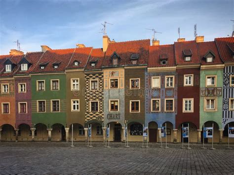 Domki Budnicze Buildings On Stary Rynek Square Of The Old Town Pozna