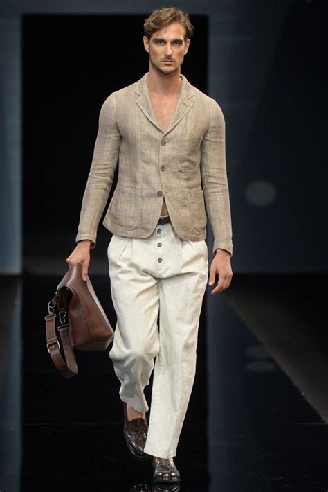 Giorgio Armani Men’s Spring 2017, WWD | Mens outfits, Men fashion 2017, Armani men