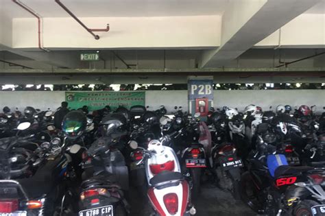 Parkir Di Wali Kota Jakarta Barat Tak Masuk Pajak Daerah