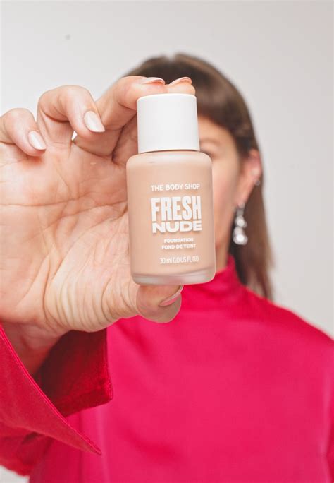 The Body Shop FRESH NUDE FOUNDATION Foundation Tan 1n Nicht