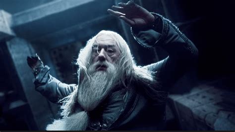 Why did Dumbledore, the most gifted wizard of his age, let himself get ...