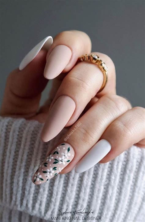 52 Cute Floral Nail Art Designs Pink Floral Touch Of Gold