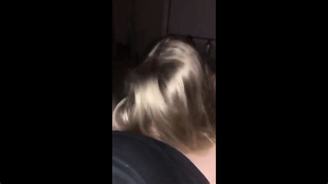 Amateur College Blonde Chick Fucked In A Dorm Room Orgy Big Butt Chick