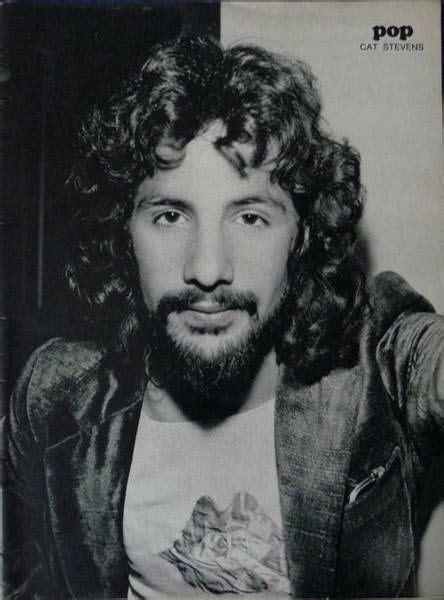 Pin By Claudia Annaro On Cat Stevens Yusuf Islam Peace Love Cat