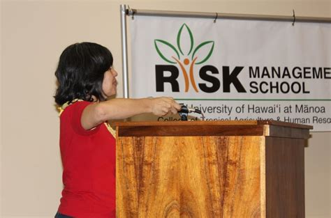 Ethel Villalobos Uh Ctahr University Of Hawaii Economist Risk