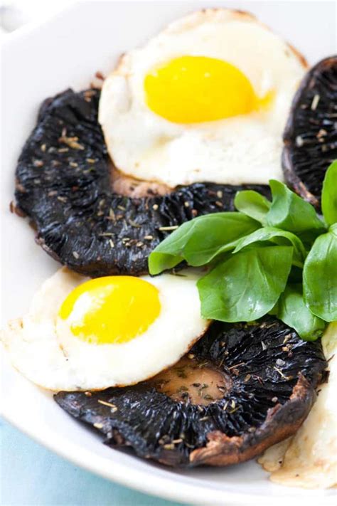 Easy Roasted Portobello Mushrooms With Eggs