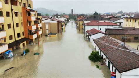 Inundaciones En Italia Desplazan A Más De 23 000 Personas La Informacion