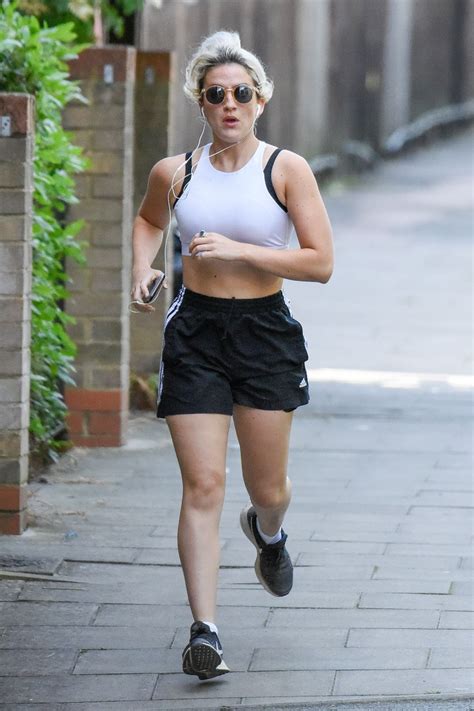 INDIA MULLEN Out Jogging in London 06/03/2020 – HawtCelebs