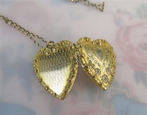 Vintage 1940s 10k Gold Filled Puffy Heart Locket Pendant By Finberg