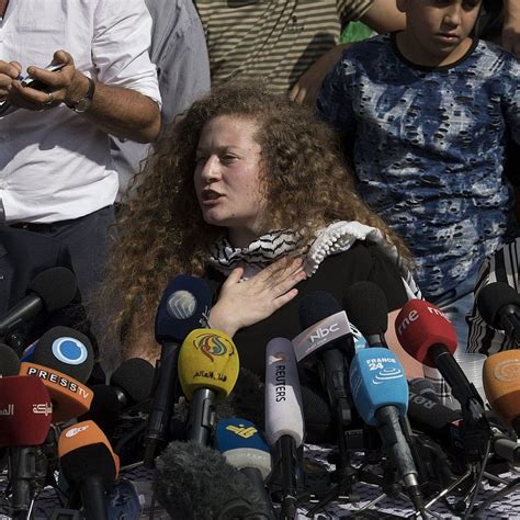 Conflito Entre Israel E Hamas Ativista Palestina Ahed Tamimi é Presa