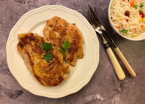 Easy Pan Seared Chicken Breast The Kitchen Community