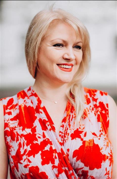 Beautiful Elvira Y O From Kiev With Blonde Hair Id Ladadate