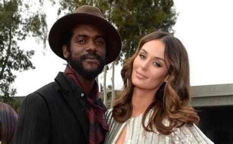 Nicole Trunfio Gary Clark Jr Tie The Knot The West Australian