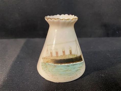 White Star Line Rms Titanic Commemorative Vase Our Beautiful Wall Art