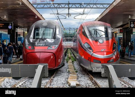 Treno Ad Alta Velocit Trenitalia Immagini E Fotografie Stock Ad Alta