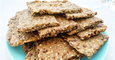 Ржаные хлебцы с семечками подсолнечника, льна и кунжутом | Пикабу