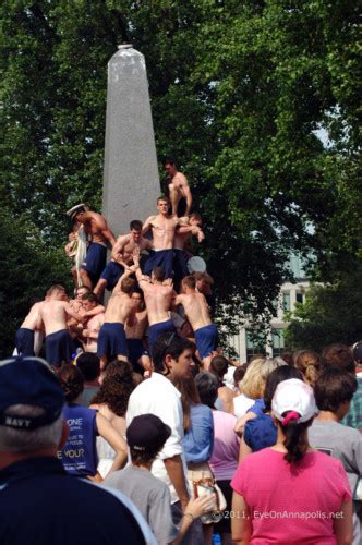 USNA Herndon Monument Climb (PHOTOS) - Eye On Annapolis