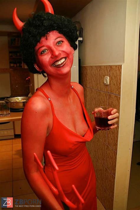 Stellar Mais Pas Nue ZB Porn