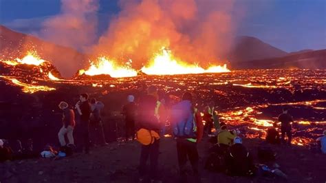 Vulc O Em Erup O Na Isl Ndia Vira Atra O Para Turistas Fatos