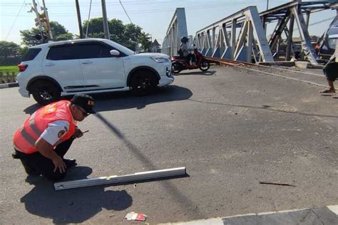 Investigasi Penyebab Tabrakan Kereta Di Semarang Knkt Terjunkan Tim